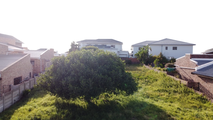 0 Bedroom Property for Sale in Wavecrest Eastern Cape